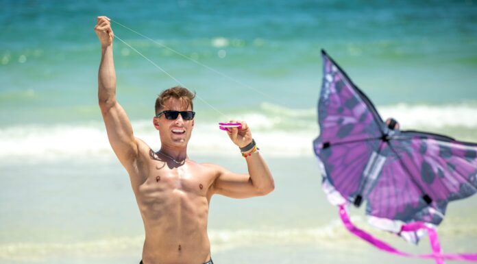 'kites-on-the-coast'-brings-professional-flying-demos,-kids'-activities-and-more